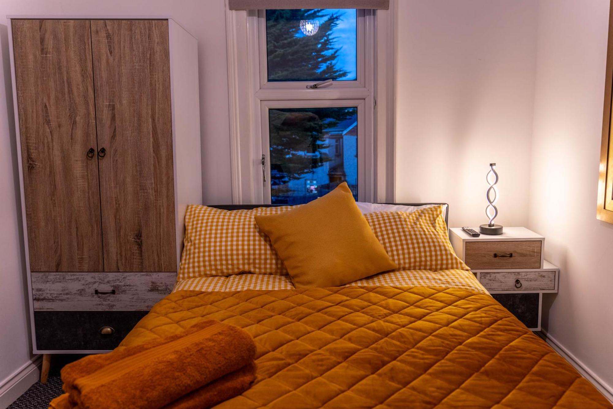 Lodging In Carrickfergus Centre Ngoại thất bức ảnh