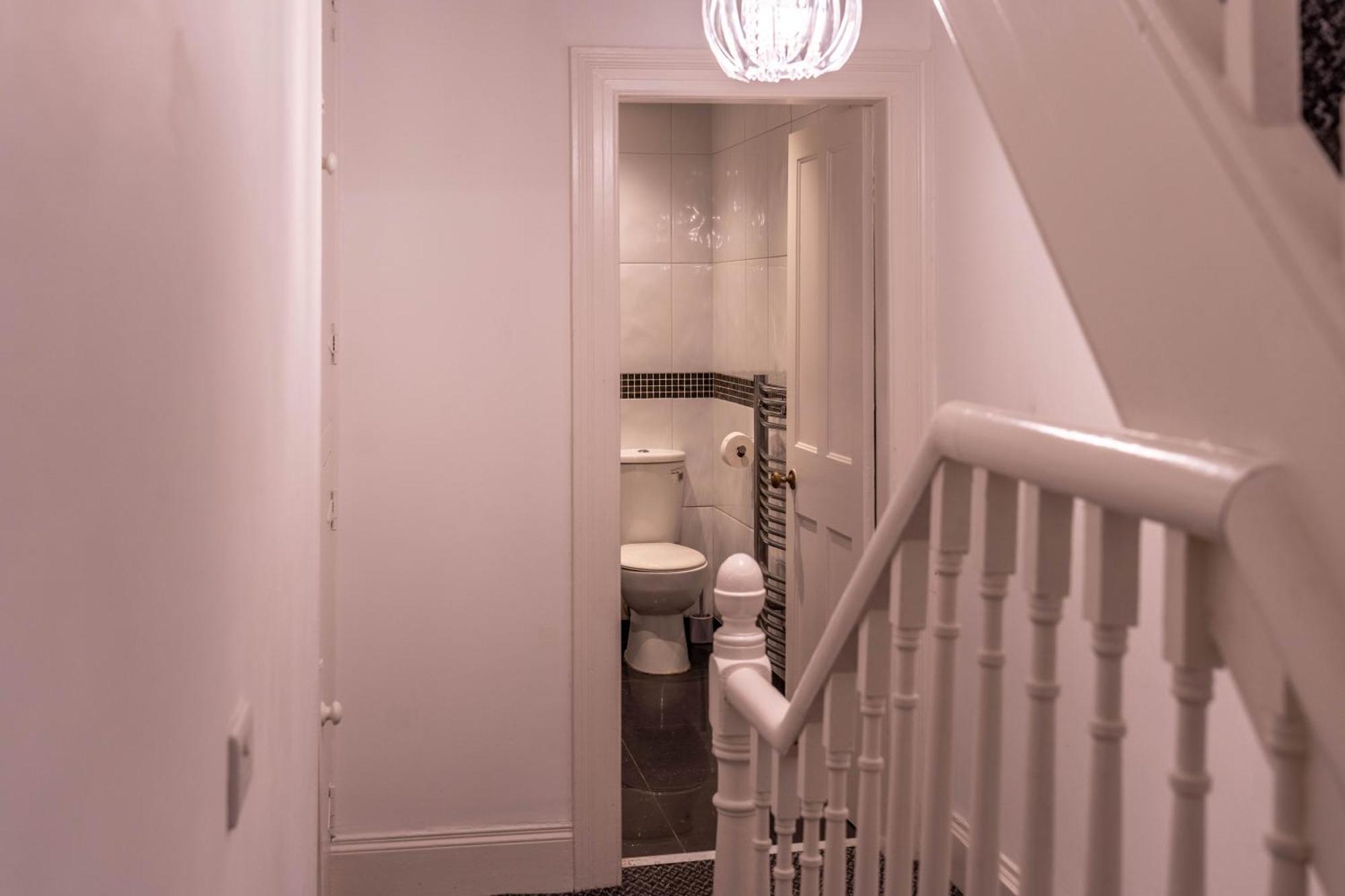 Lodging In Carrickfergus Centre Ngoại thất bức ảnh