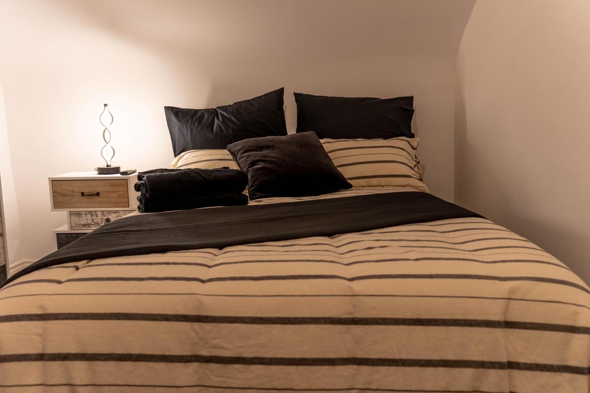 Lodging In Carrickfergus Centre Ngoại thất bức ảnh